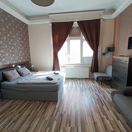 Liechtenstein Apartments Budapest Exterior photo