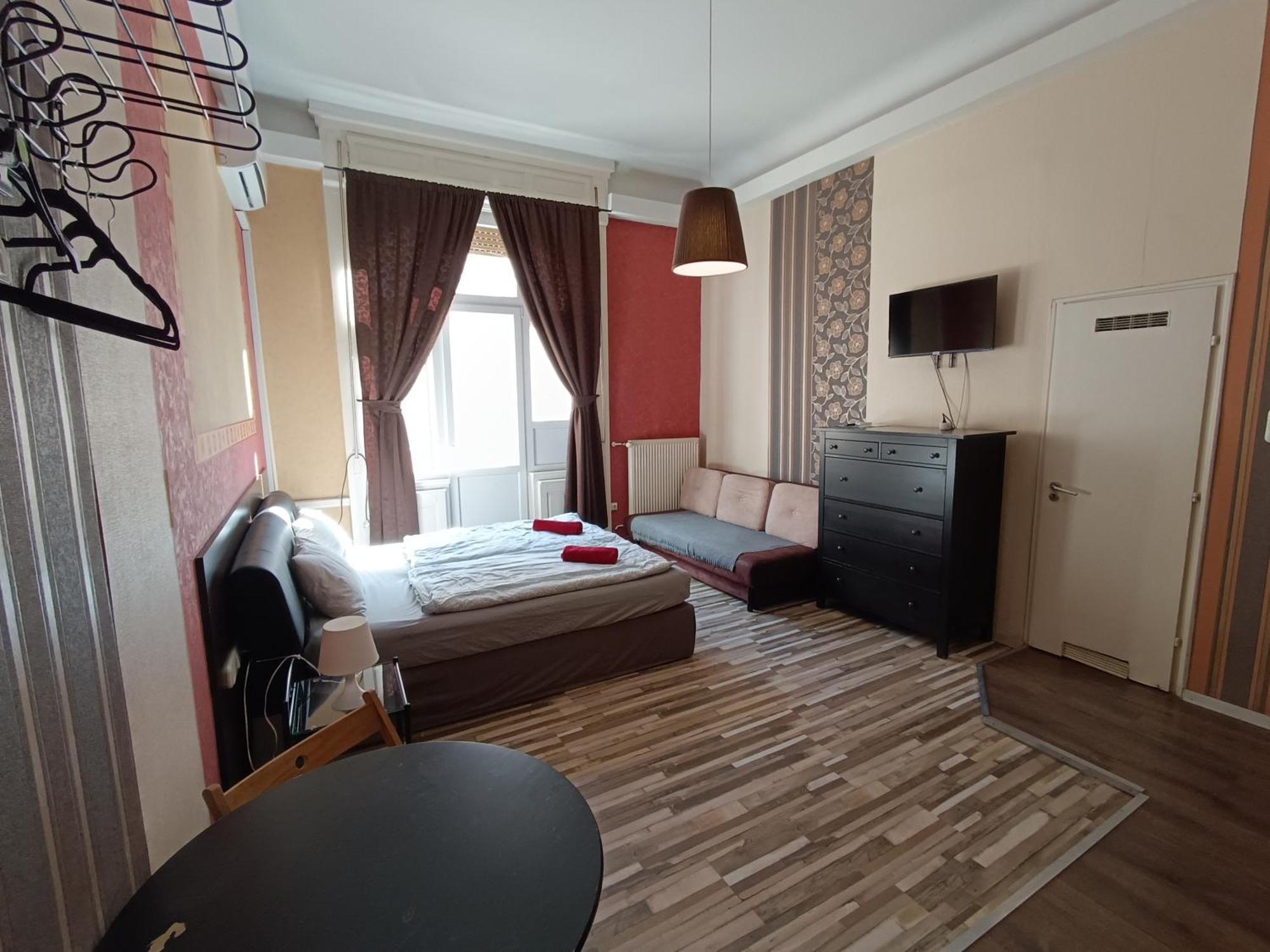 Liechtenstein Apartments Budapest Exterior photo